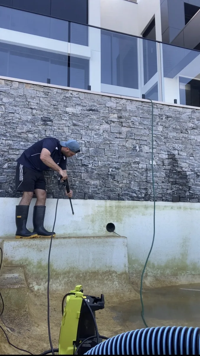 Deep Blue servicing pool equipment on the Gold Coast